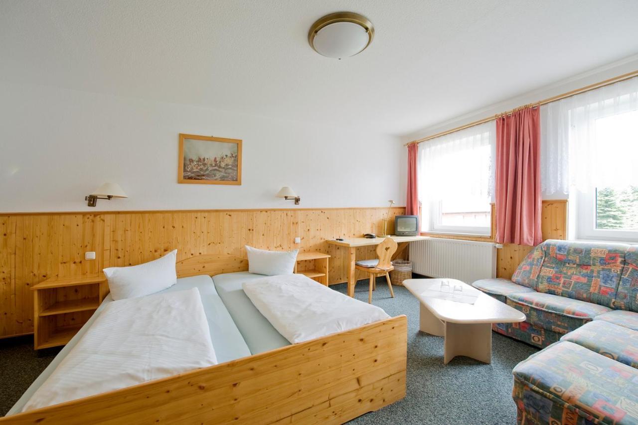 Sportpark Rabenberg Otel Breitenbrunn  Dış mekan fotoğraf
